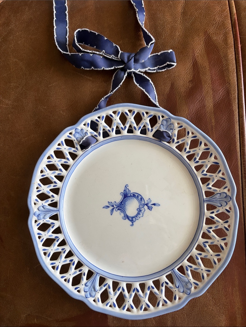 Blue and White Pierced Ceramic Decorative Hanging Plate